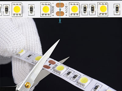 Светодиодная лента SMD3528 (4.8Вт)